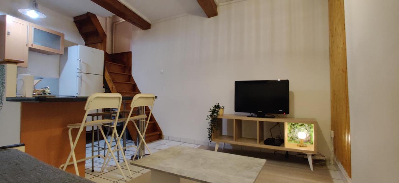 Entre Aix Et Marseille - Petite Maison A Auriol Exteriör bild